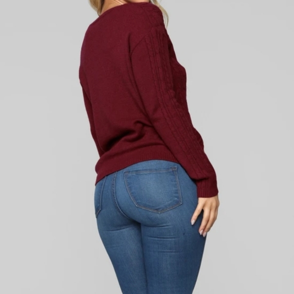 Wine FashionNova Sweater - Picture 3 of 4
